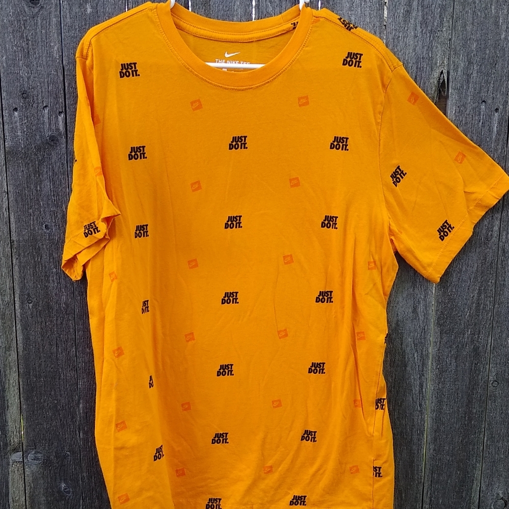 Orange Nike Logo Tee, size XL